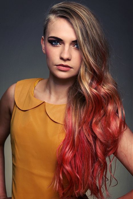 Pinky hair - 32 different styles - pink highlights - LosHairos.com